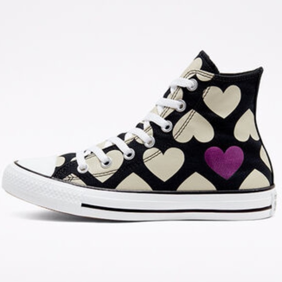 New Converse Twisted Hearts CTAS Black - Picture 4 of 6